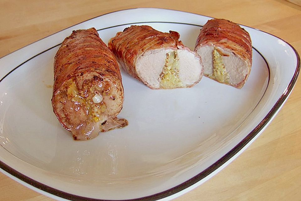 Gefülltes Schweinefilet mit Bacon