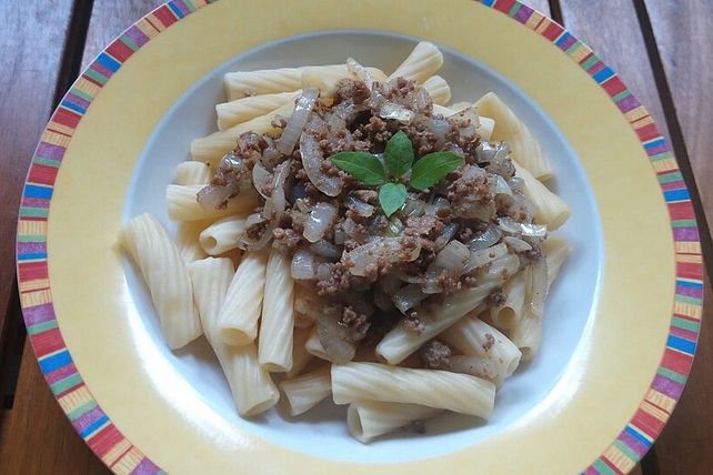 Vegane Zwiebel-&amp;quot;Hack&amp;quot;-Pfanne von opmutti| Chefkoch