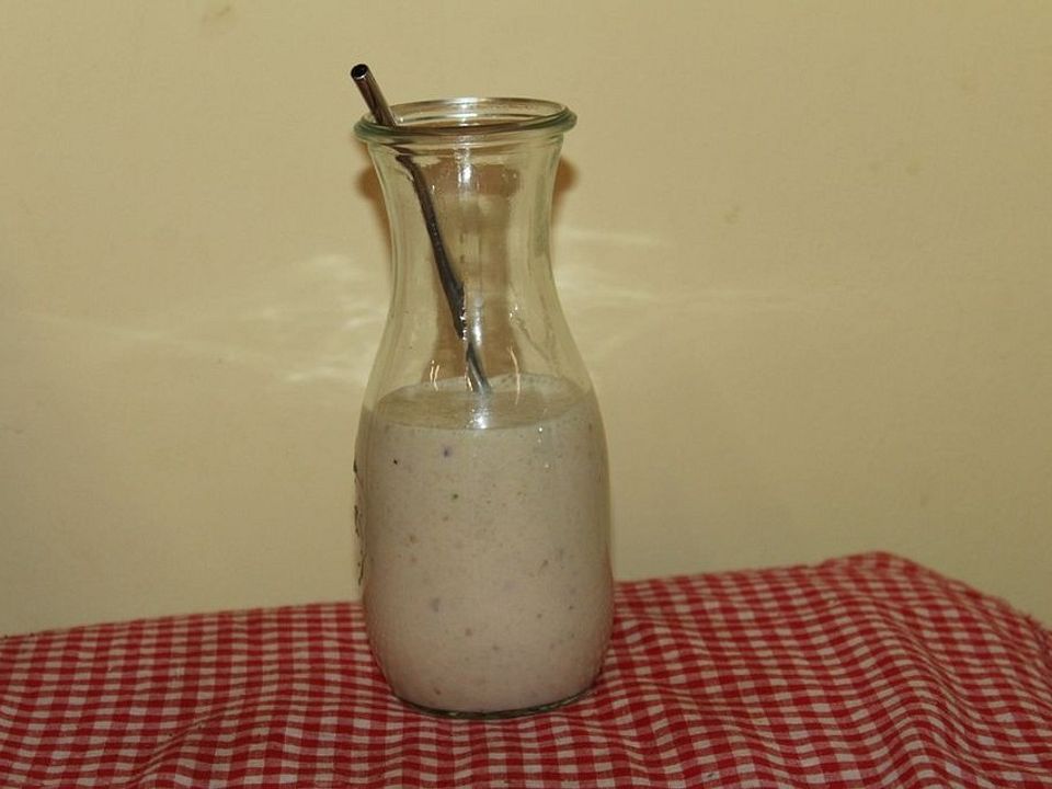 Bananen-Apfel-Mandel-Smoothie von Basingaa| Chefkoch