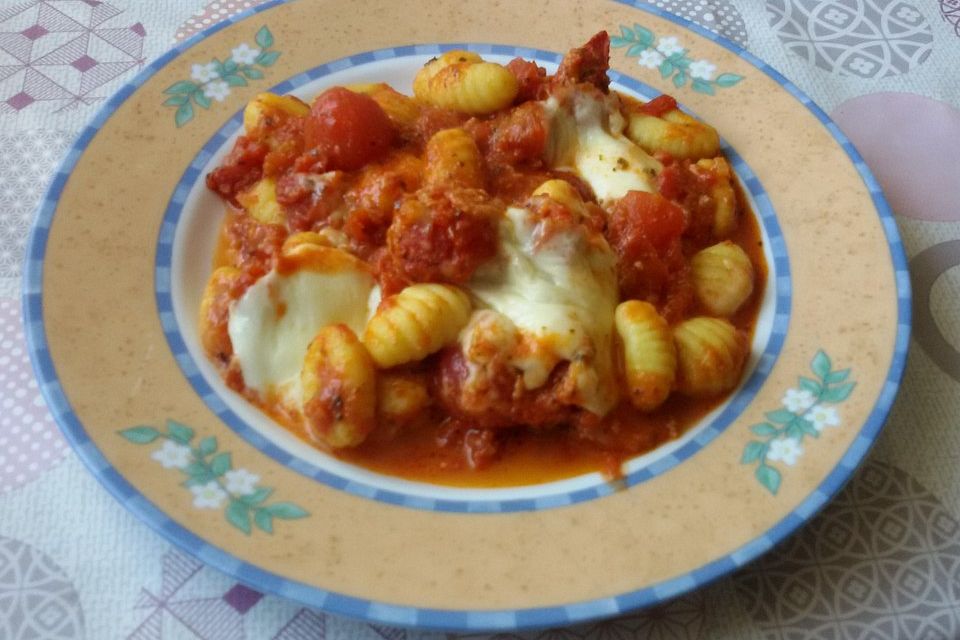 Gnocchi-Auflauf mediterran