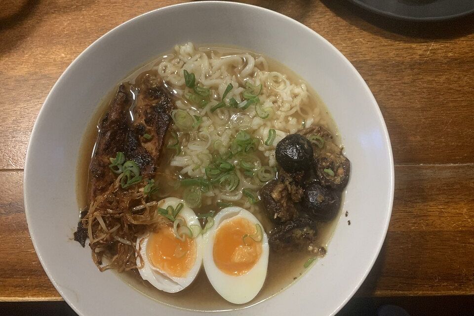 Schnelles Miso-Ramen