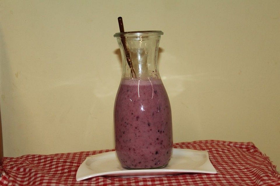 Beeren- und Bananen-Smoothie