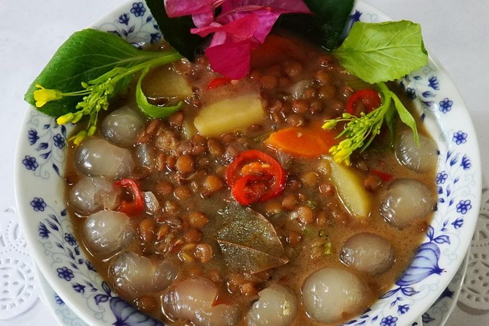 Süß-sauer-scharfe Linsensuppe ala Dewi Desi