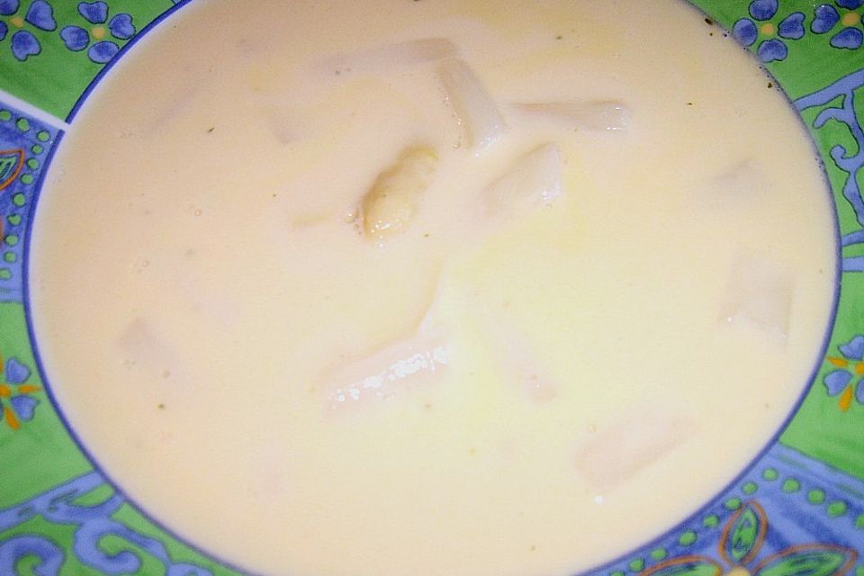 Spargelcremesuppe