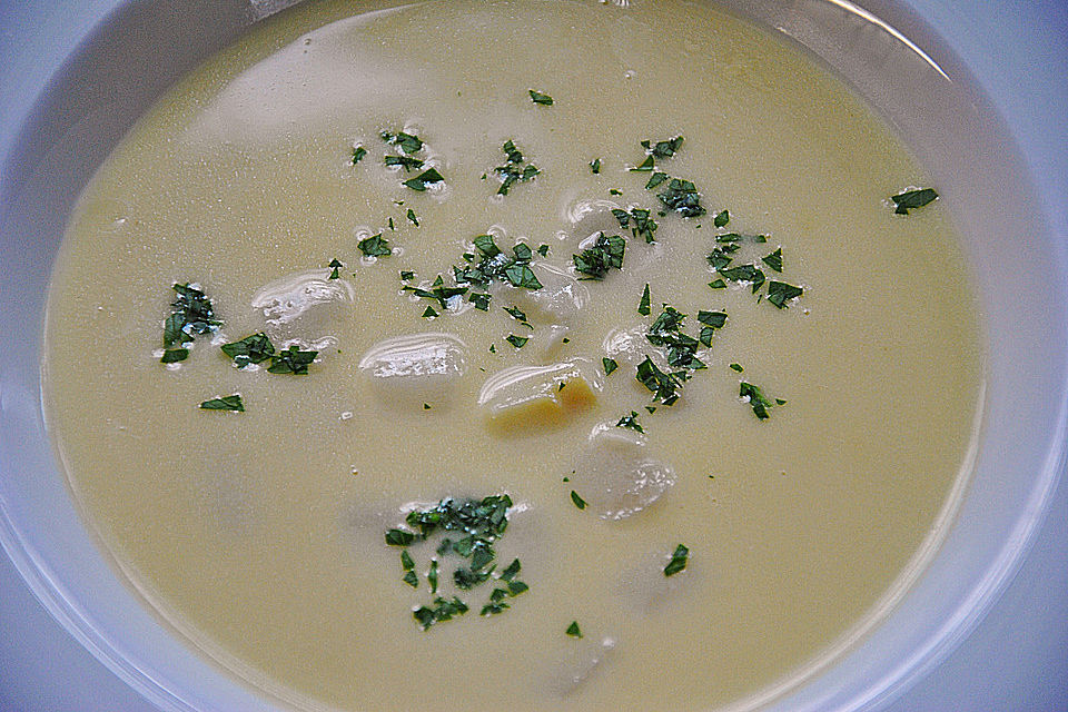 Spargelcremesuppe