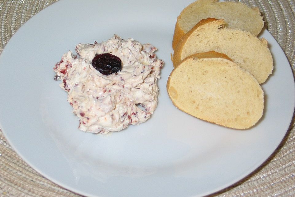 Dattel-Cranberry-Dip