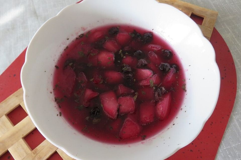 Heidelbeer-Birnen-Kompott mit Rotwein