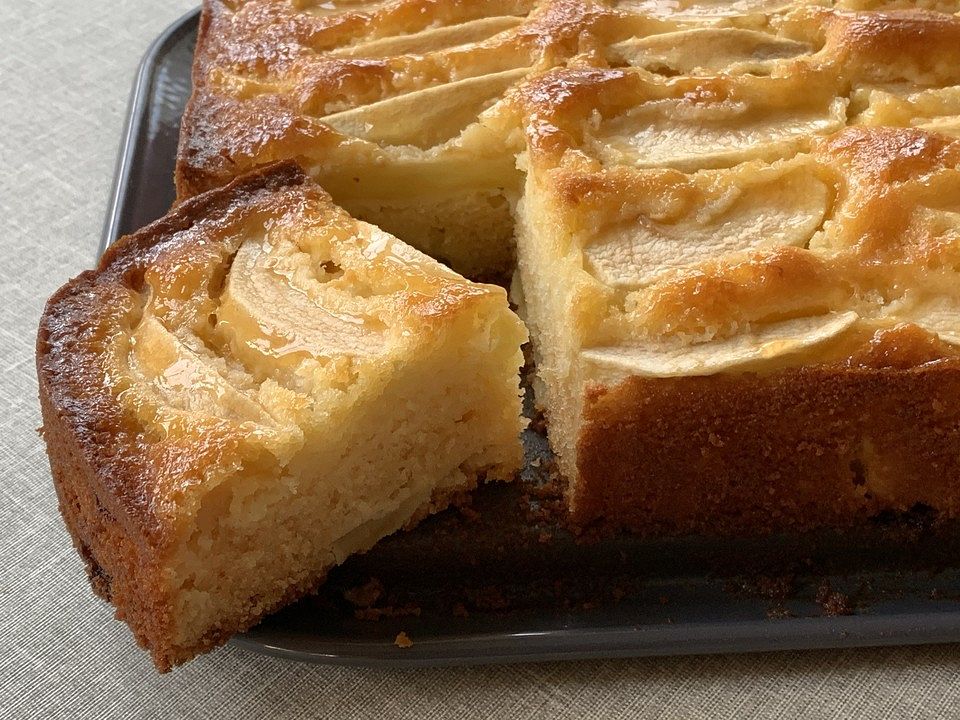 Omas Apfel-Marzipan-Kuchen von hausmannskost-ele| Chefkoch