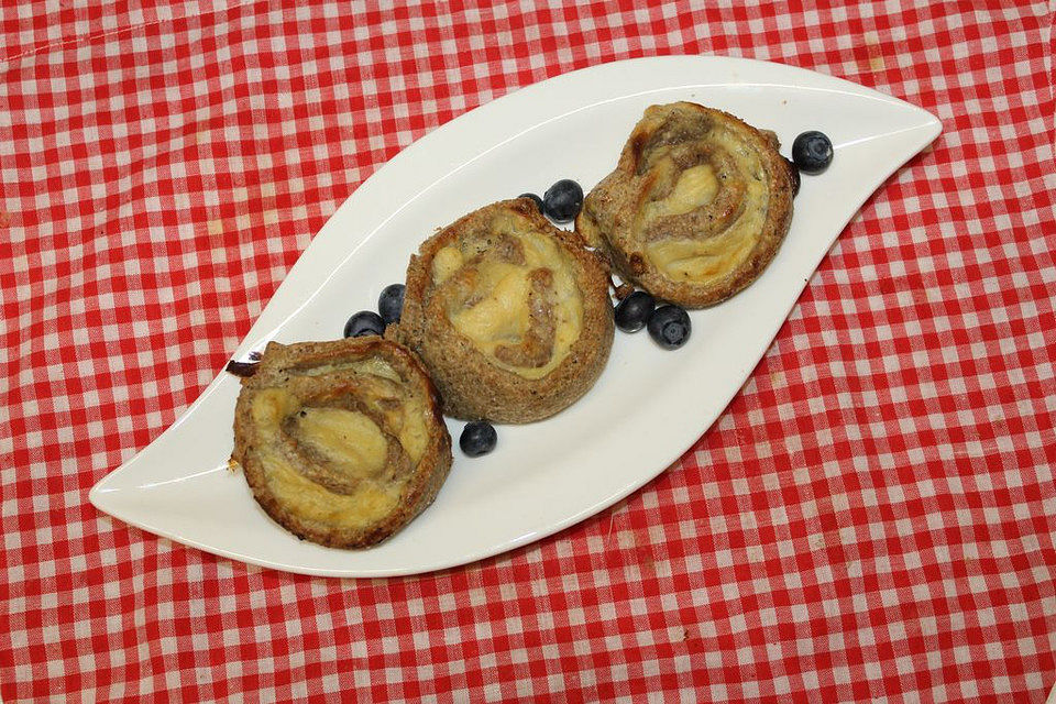 Blätterteig-Pudding-Schnecken Blätterteig-Pudding-Schnecken