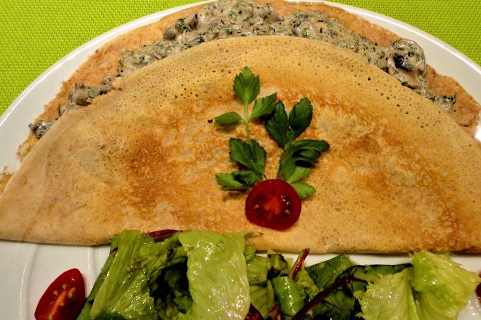 Pfannkuchen mit Sahne-Pilzen