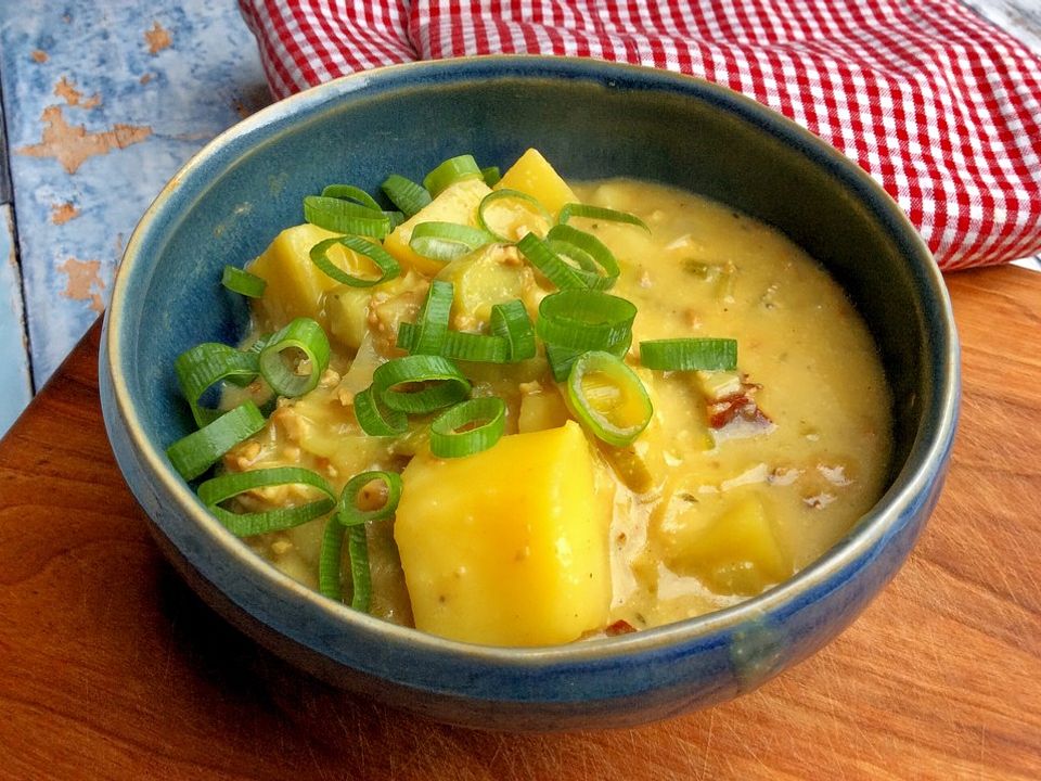 Vegane Käse-Lauch-Hack-Suppe von energybird| Chefkoch