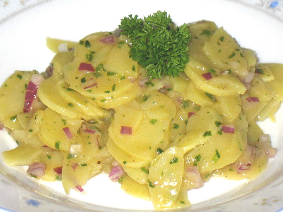 Kartoffelsalat mit roten Zwiebeln von Anaid55 | Chefkoch