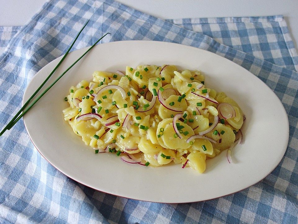 Kartoffelsalat mit roten Zwiebeln von Anaid55| Chefkoch