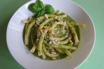 One-Pot-Pasta mit grüner Soße