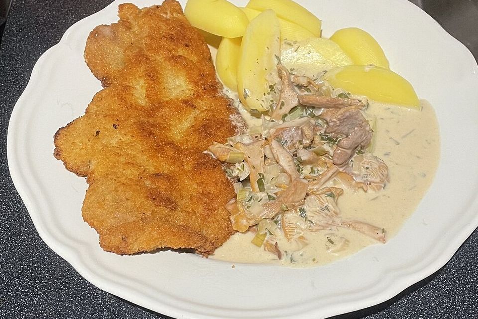 Wildschnitzel mit Pfifferlingsrahm