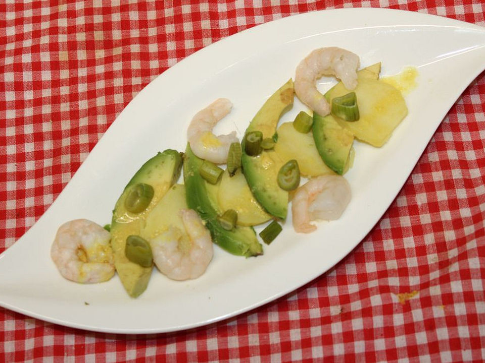 Kartoffelsalat mit Avocado und Shrimps von trekneb| Chefkoch