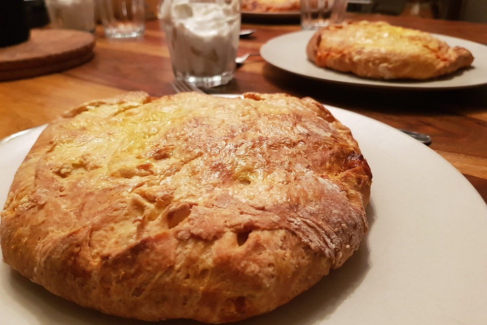 Gemüse-Calzone