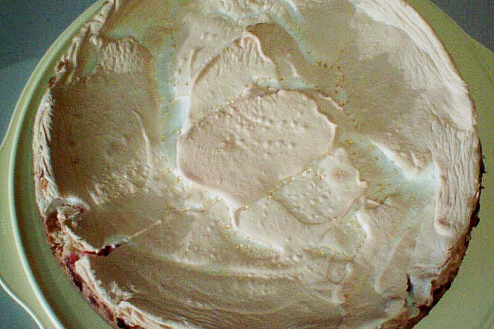 Früchtekuchen mit Baiser Früchtekuchen mit Baiser
