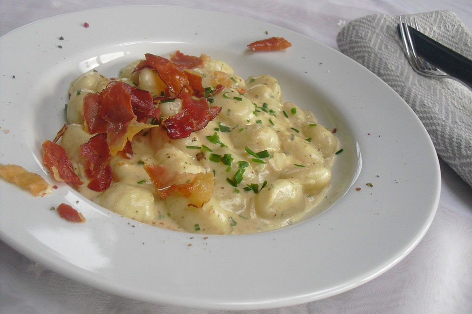 Gnocchi in Senfsahnesauce mit Speck