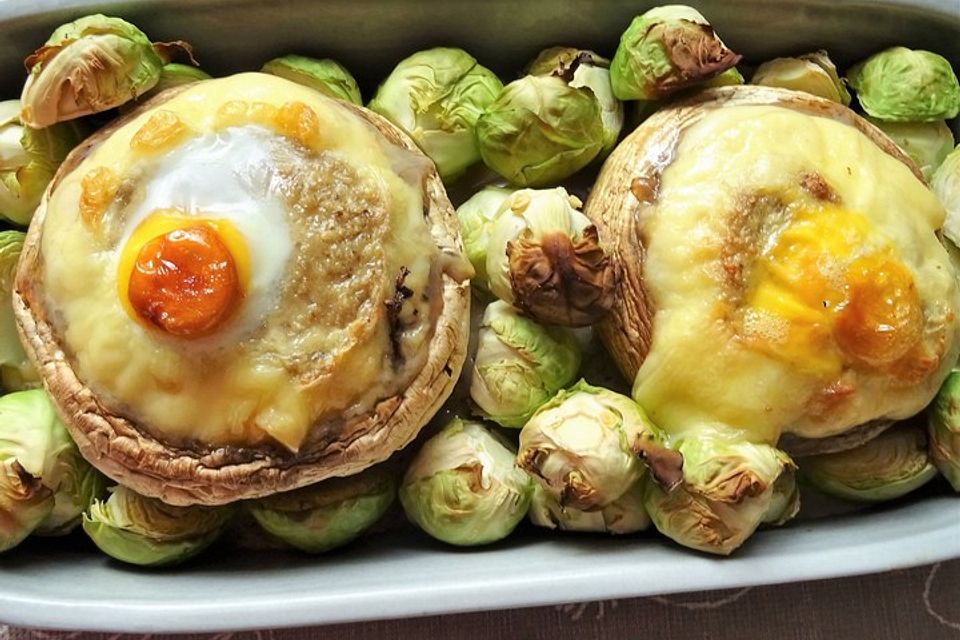 Gefüllte Riesenchampignons mit Wachtelei à la Didi