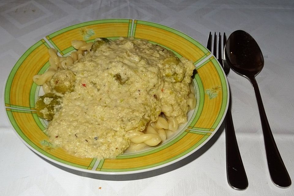 Gemelli mit Rosenkohl-Käse-Sauce à la Didi