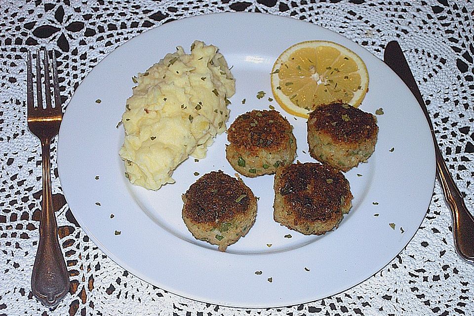 Fischbällchen