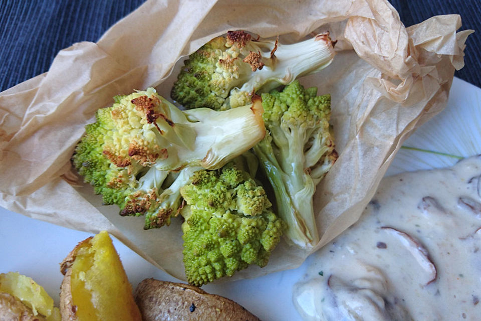 Romanesco-Päckchen aus dem Backofen