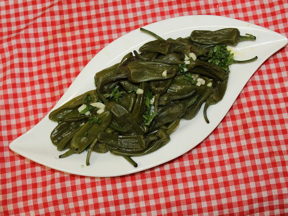 Eingelegte Pimientos - spanische Tapas von Oli1878 | Chefkoch