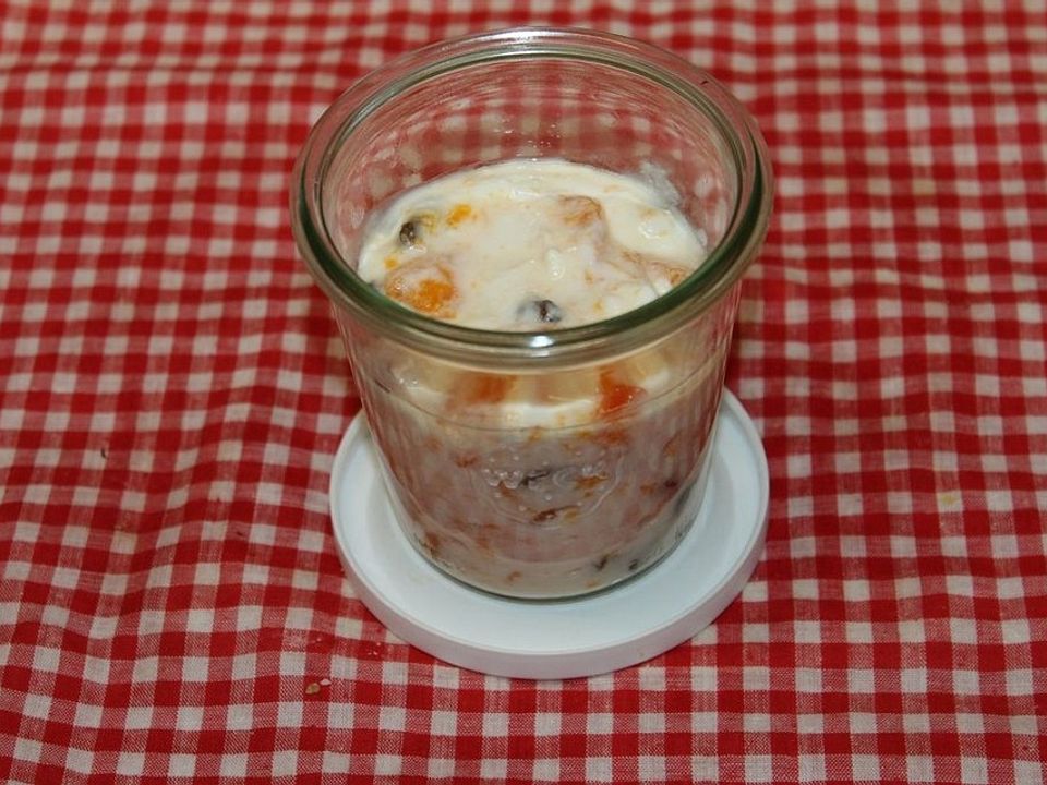 Kaki-Rosinen-Dessert von patty89 | Chefkoch