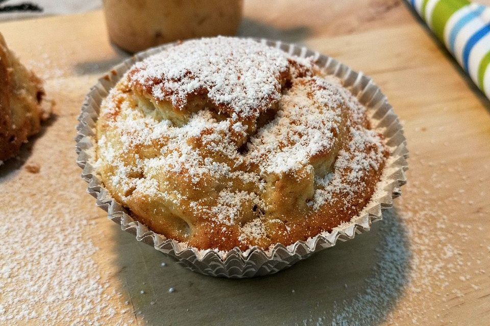 Apfel-Amaretto-Muffins