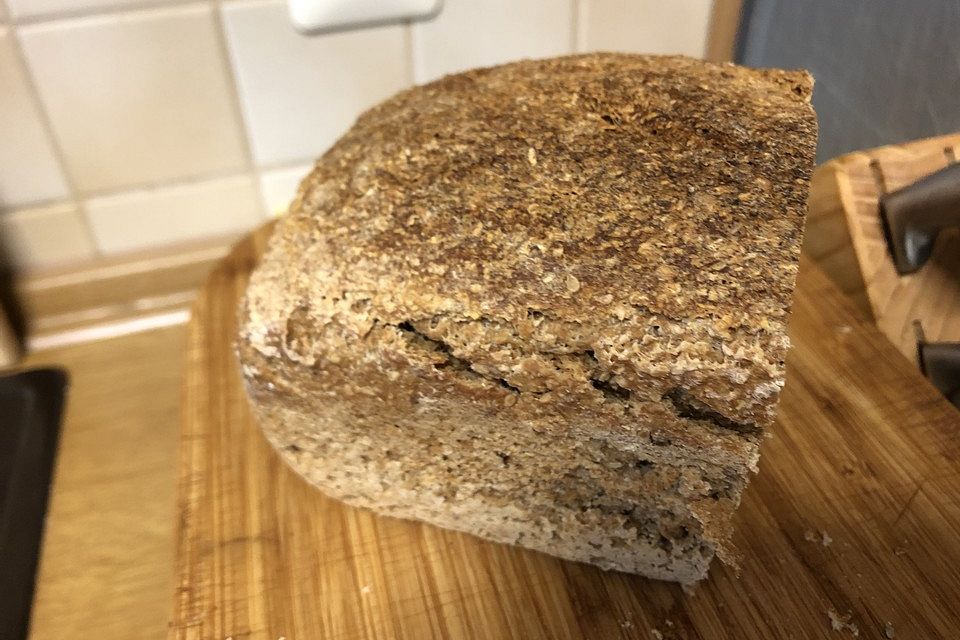 Dinkel-Weizen-Vollkornbrot