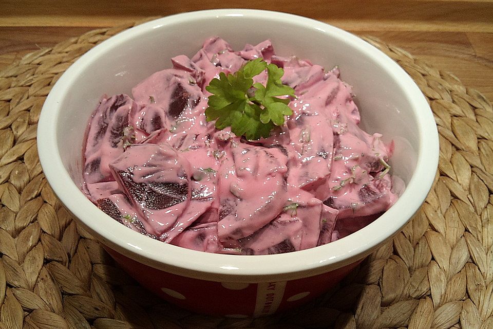 Ungewöhnlicher Rote Bete-Salat