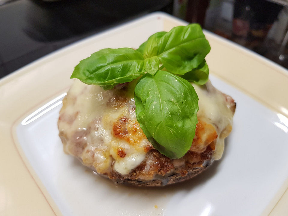 Portobello-Pilze mit Mozzarella überbacken von küchen_zauber| Chefkoch
