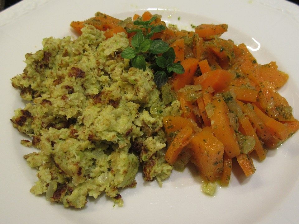 Rosenkohlschmarrn mit Karottengemüse von Barbabietola| Chefkoch