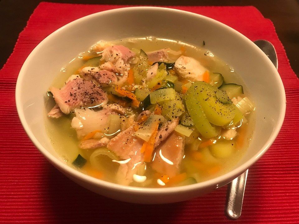 Forellen-Gemüse-Suppe von Milleens| Chefkoch