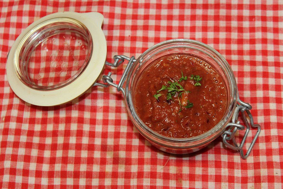 Vegane BBQ Sauce für Burger