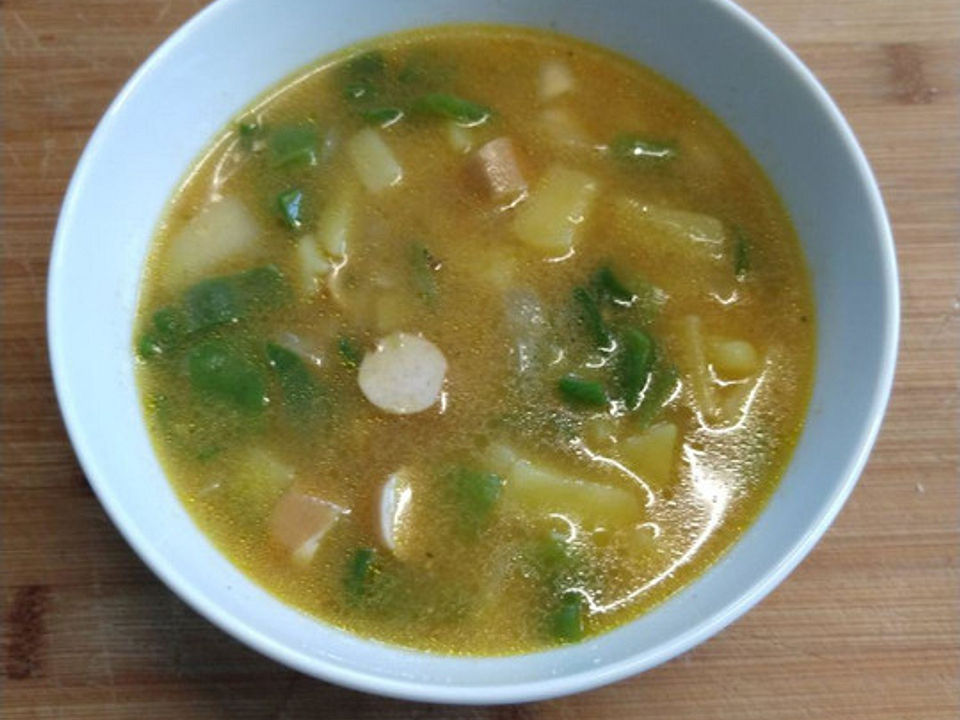 Kartoffelsuppe mit Paprika und Kohlrabi von MarieRefohnefeits| Chefkoch