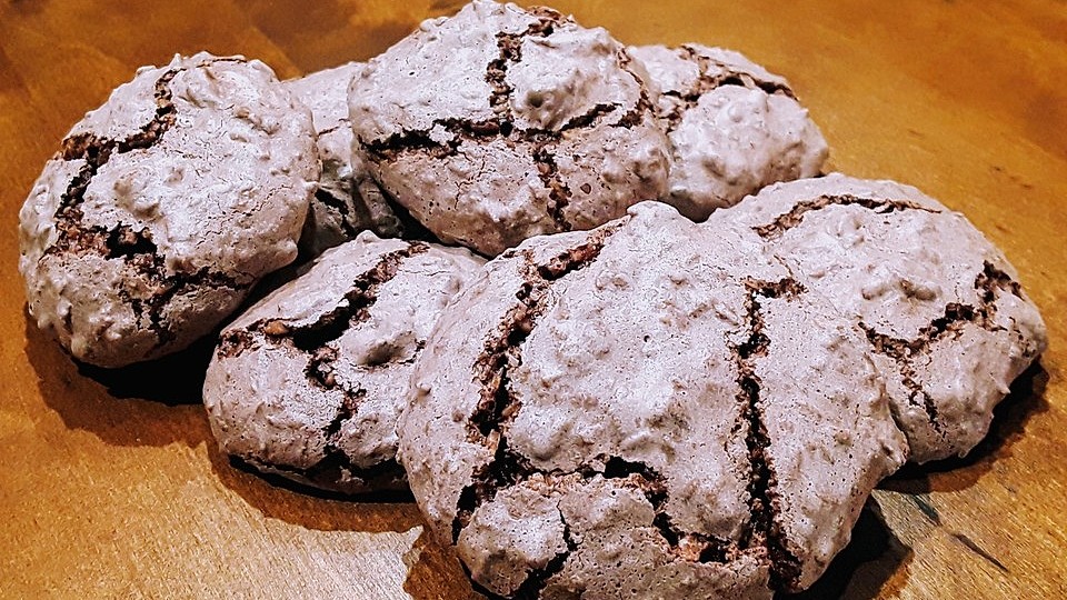 Schoko-Kokos-Häufchen von Bebberle| Chefkoch