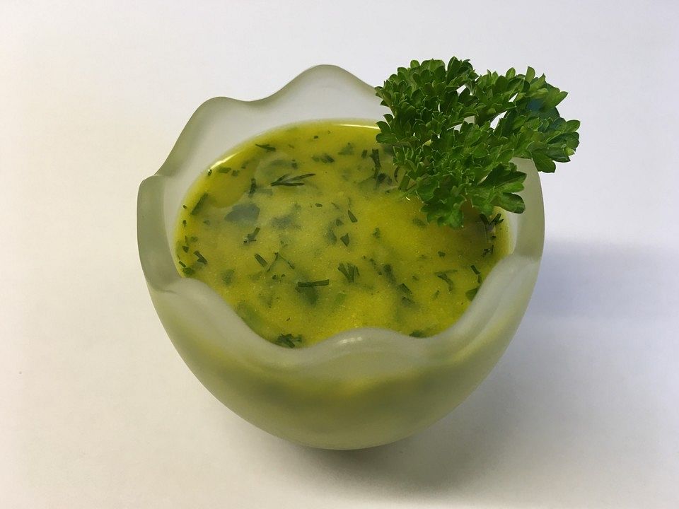 Salatsoße bzw. Salatdressing mit Honig und Senf von sunliner| Chefkoch