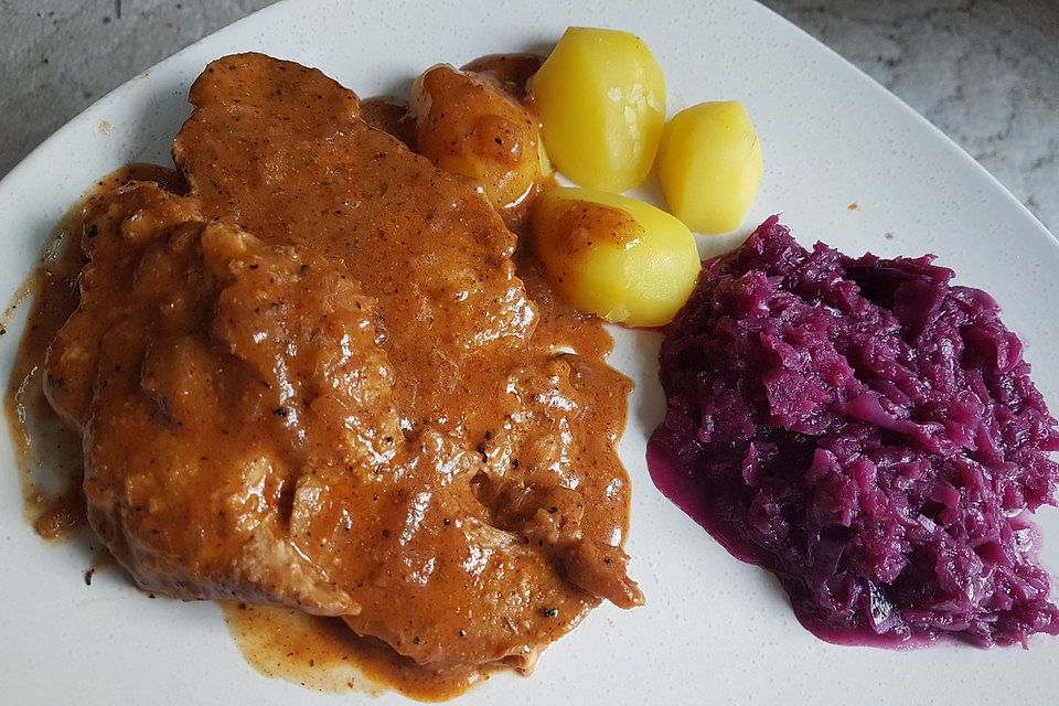 Schweinebraten mit bayrischen Senf und Schwarzbier