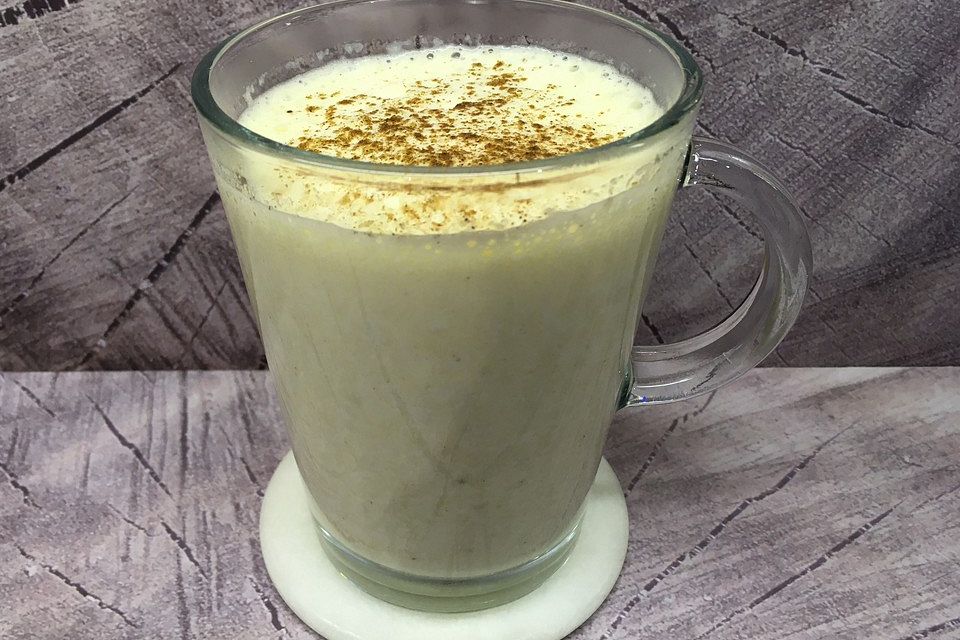 Winterlicher Bananen-Drink