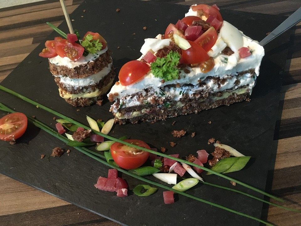 Herzhafte Schwarzbrottorte von ChrissiChristina| Chefkoch