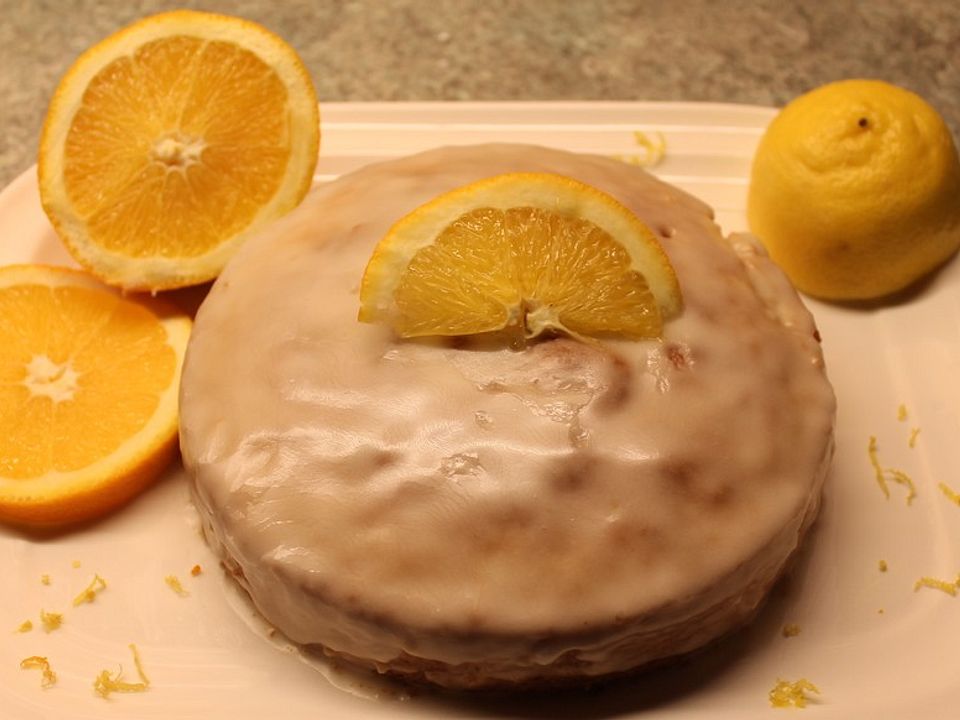 Zitronenkuchen mit Orangenguss von ulkig| Chefkoch