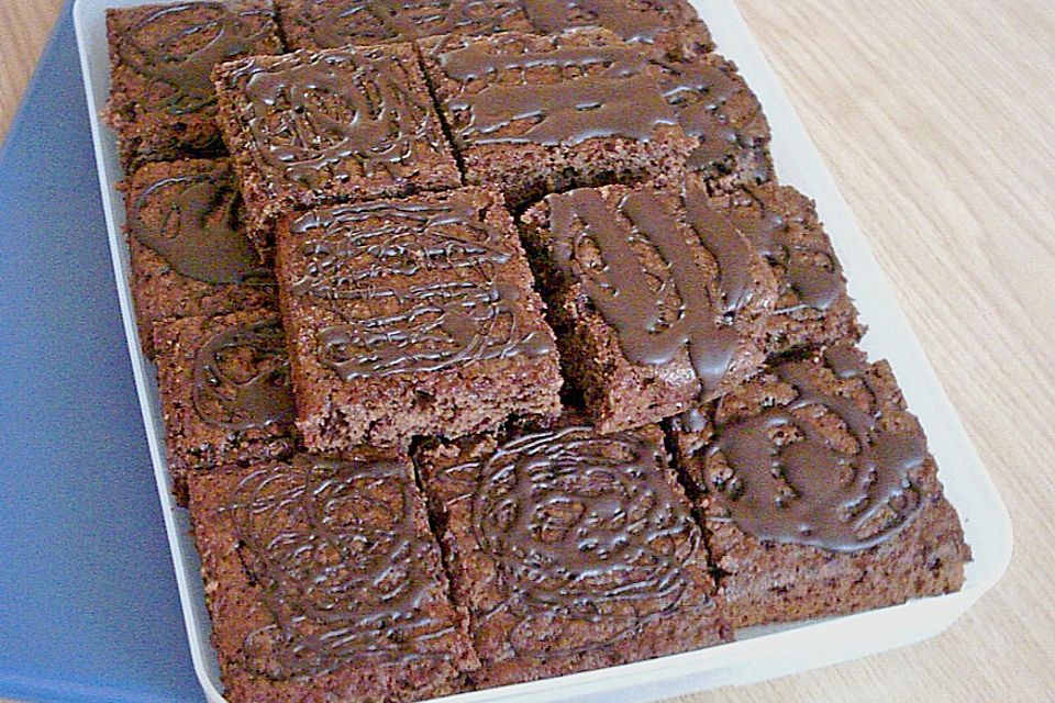 Schokoblechkuchen mit Zimt (ohne Butter, ohne Eier)