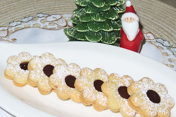 Mürbeplätzchen mit Doppelfüllung