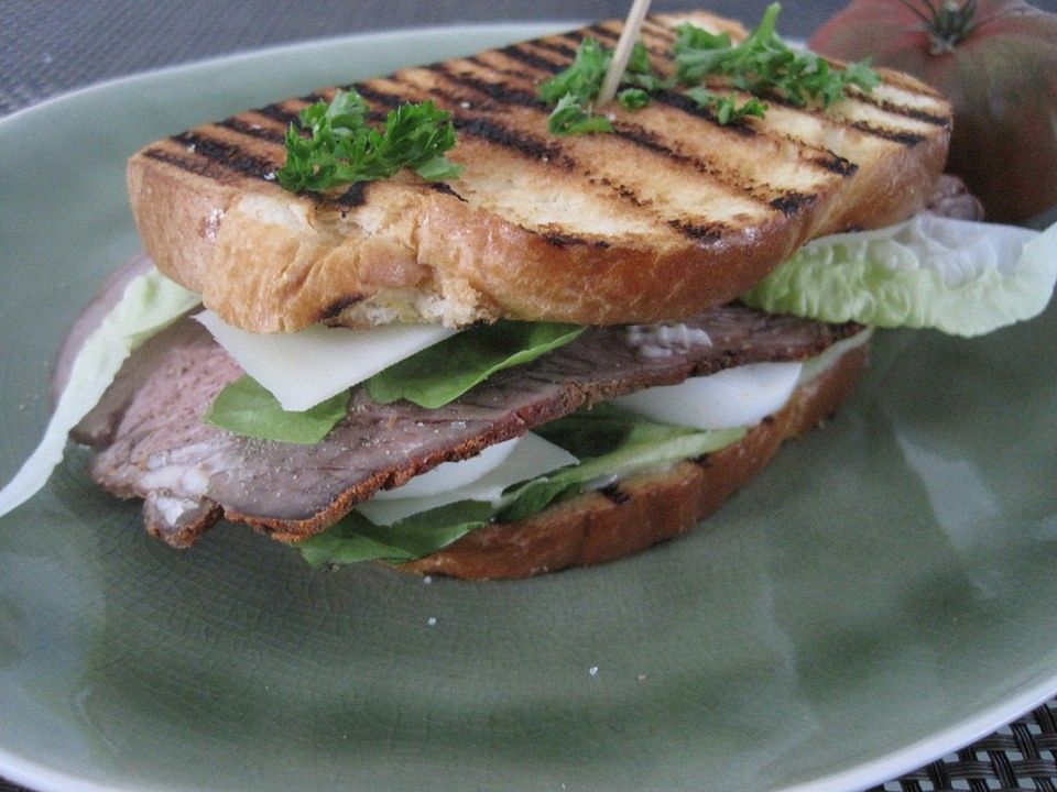 Funnys BriocheRoastbeefSandwich mit Trüffelmayo von Funnyreloaded