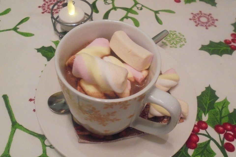 Heiße Schokolade mit Marshmallows