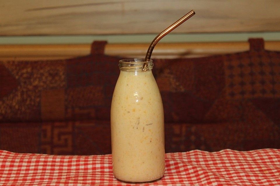 Sharonfrucht-Bananen-Smoothie