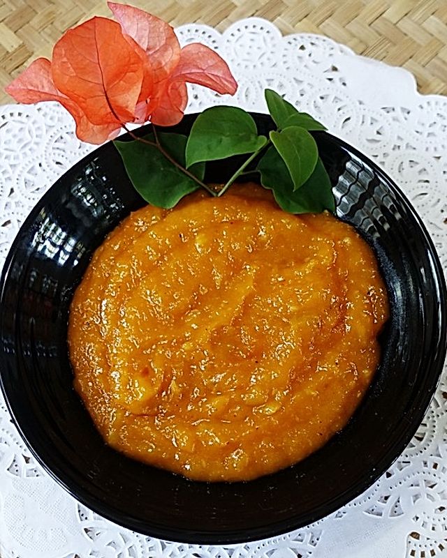 Orangefarbene Mango-BBQ-Sauce