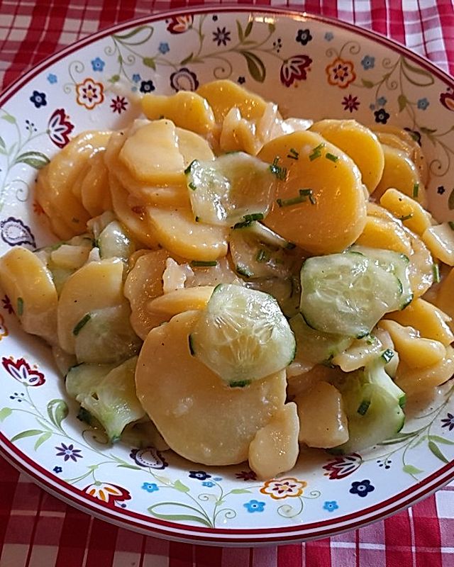 Gurken-Kartoffelsalat ohne Brühe oder Mayonnaise